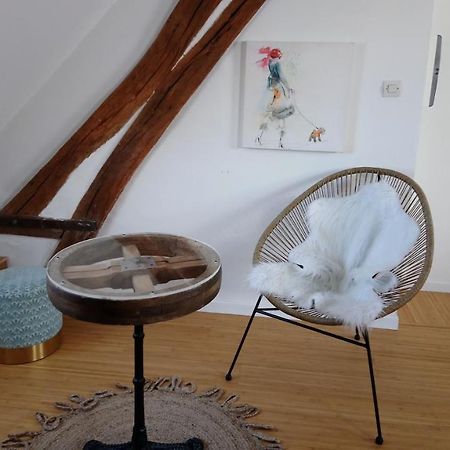Loft De Charme A 150M De La Cathedrale Apartment Beauvais Exterior photo